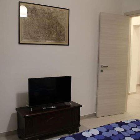 La Casa Di Beba Apartment Бари Екстериор снимка