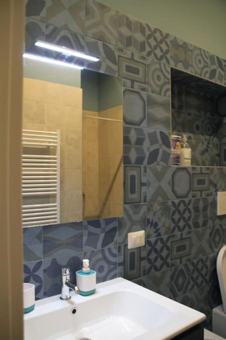 La Casa Di Beba Apartment Бари Екстериор снимка