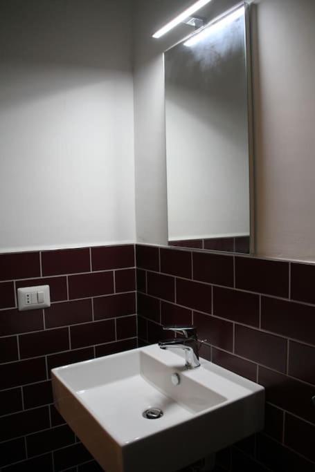 La Casa Di Beba Apartment Бари Екстериор снимка