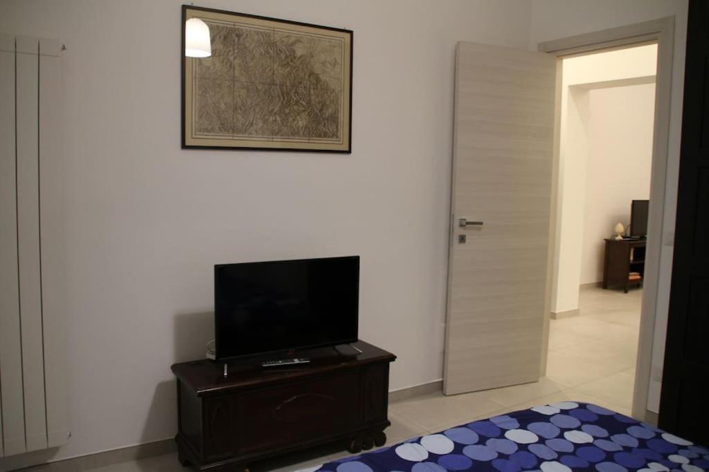 La Casa Di Beba Apartment Бари Екстериор снимка
