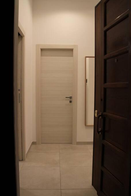 La Casa Di Beba Apartment Бари Екстериор снимка