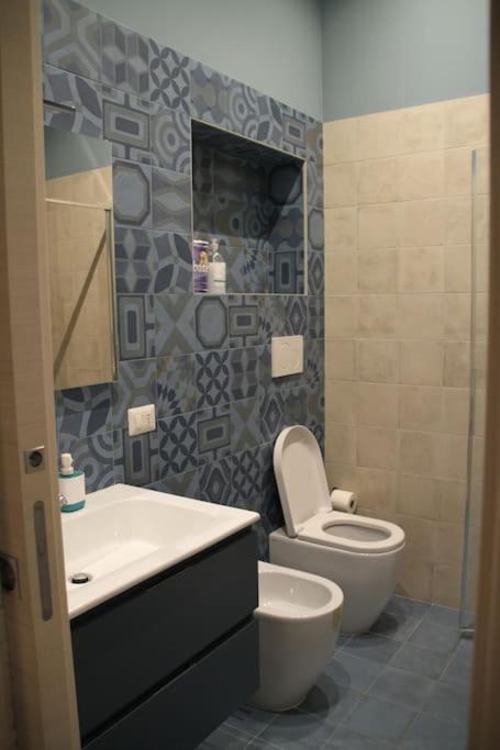 La Casa Di Beba Apartment Бари Екстериор снимка